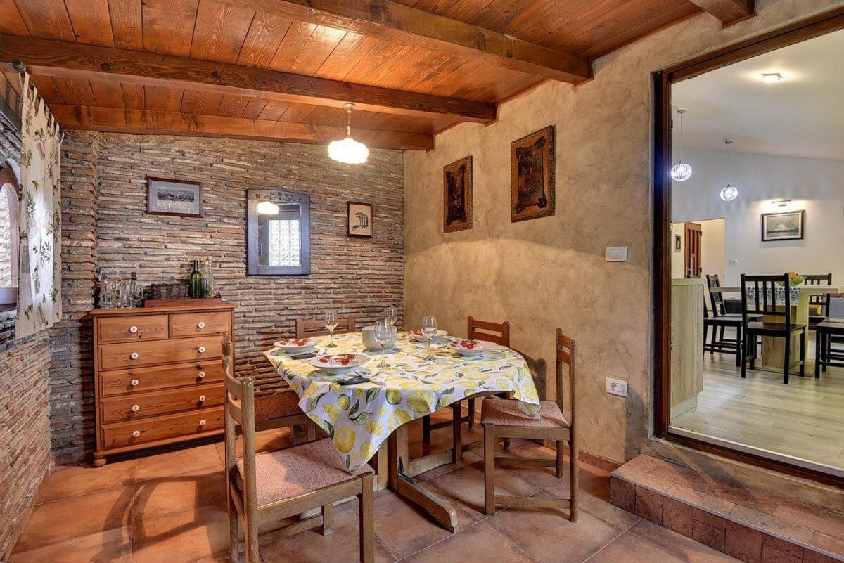 Villetta Ambrosiana Vodnjan Esterno foto